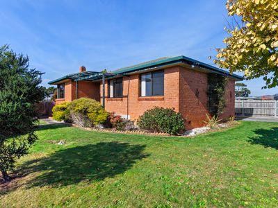 16 Lockett Street, Wynyard