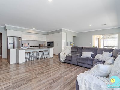 163 Myrlea Trail, Alkimos