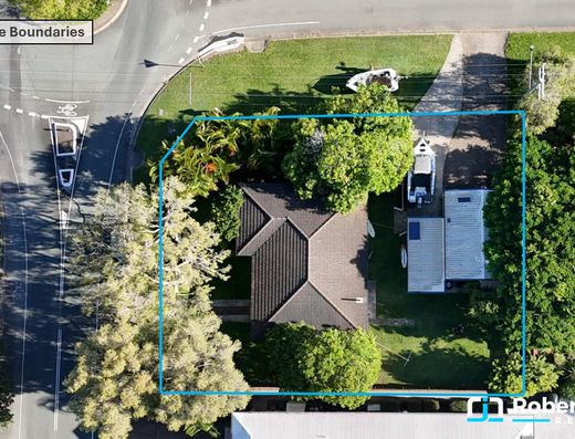 Water Views from the Block, Exceptional Shed Space & Endless Potential image 21