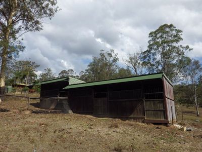 301 Dennis Road, Cedar Vale