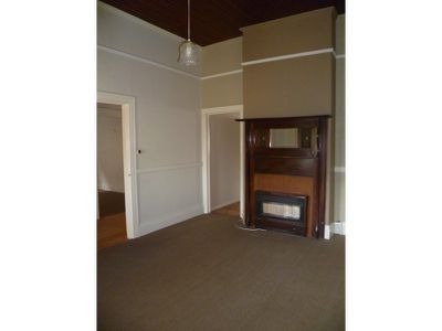 196 Autumn Street, Geelong West