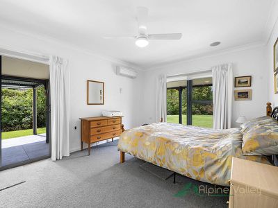 169 Simmonds Creek Road, Tawonga South