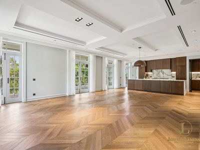 2 / 147 Darling Point Road, Darling Point