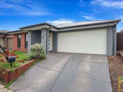 8 Honeyblossom Street, Manor Lakes