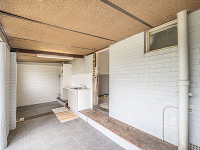 24 Grasmere Way, Kelmscott