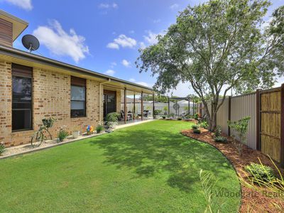 9 Sunset Avenue, Woodgate