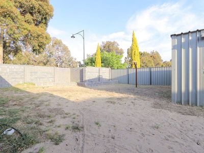 1 Kookynie Loop , Baldivis