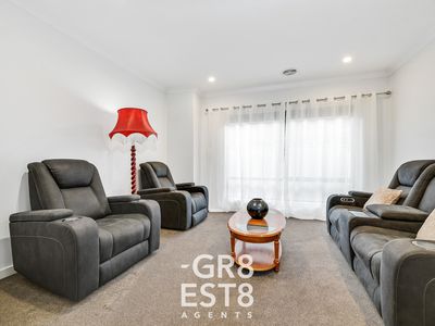 51 AQUATIC DRIVE, Cranbourne West