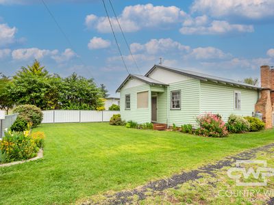 85 Wullamulla Street , Glen Innes