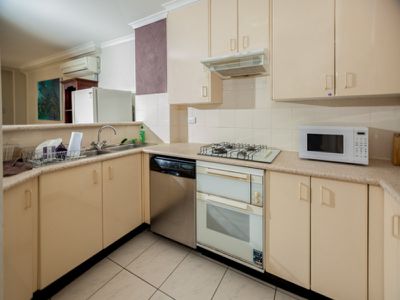 19 / 2-26 Wattle Crescent, Pyrmont
