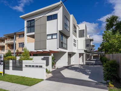 3/146 Cavendish Road, Coorparoo