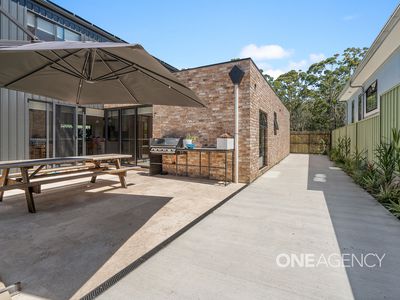 72 Seaspray Street, Narrawallee