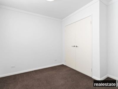 8 / 176 Newcastle Street, Perth