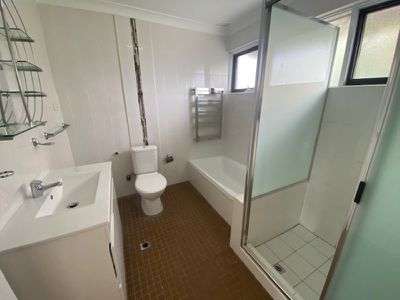 6 / 100 Hoxton Park Road, Lurnea