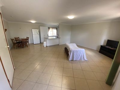 10 Gwen Street, Kingaroy