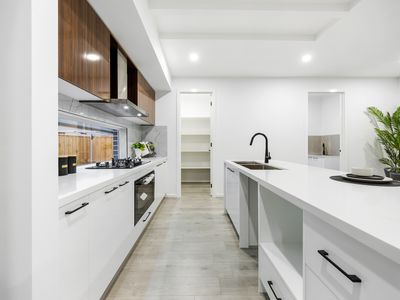 3 Wellingford Road, Clyde North