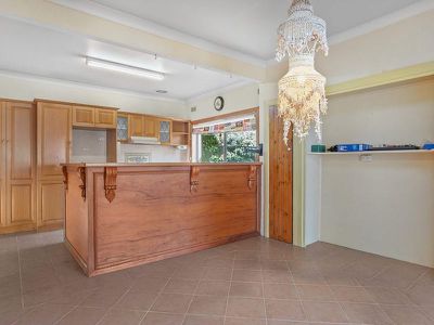 3 Clayton Road, Strathmore Heights