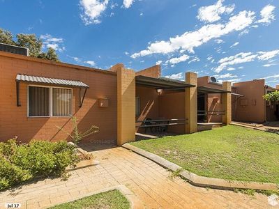13 / 169 Great Eastern Highway, Belmont