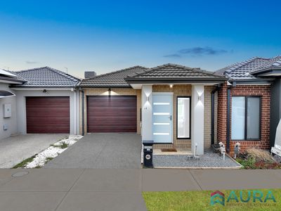 48 huntingfield st, Thornhill Park