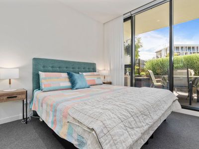 G16 / 33 Quay Boulevard, Werribee South