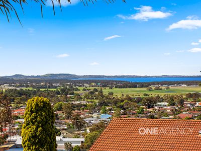 44 Scenic Crescent, Albion Park