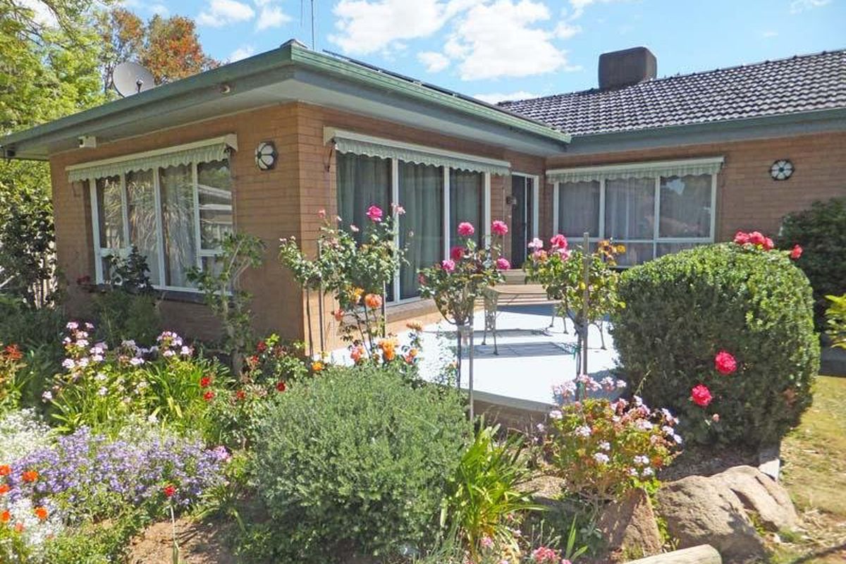 12 Jacaranda Avenue, Kyabram