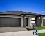 8 Puggle Way, Tarneit