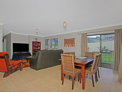 66 Settlers Way, Mollymook