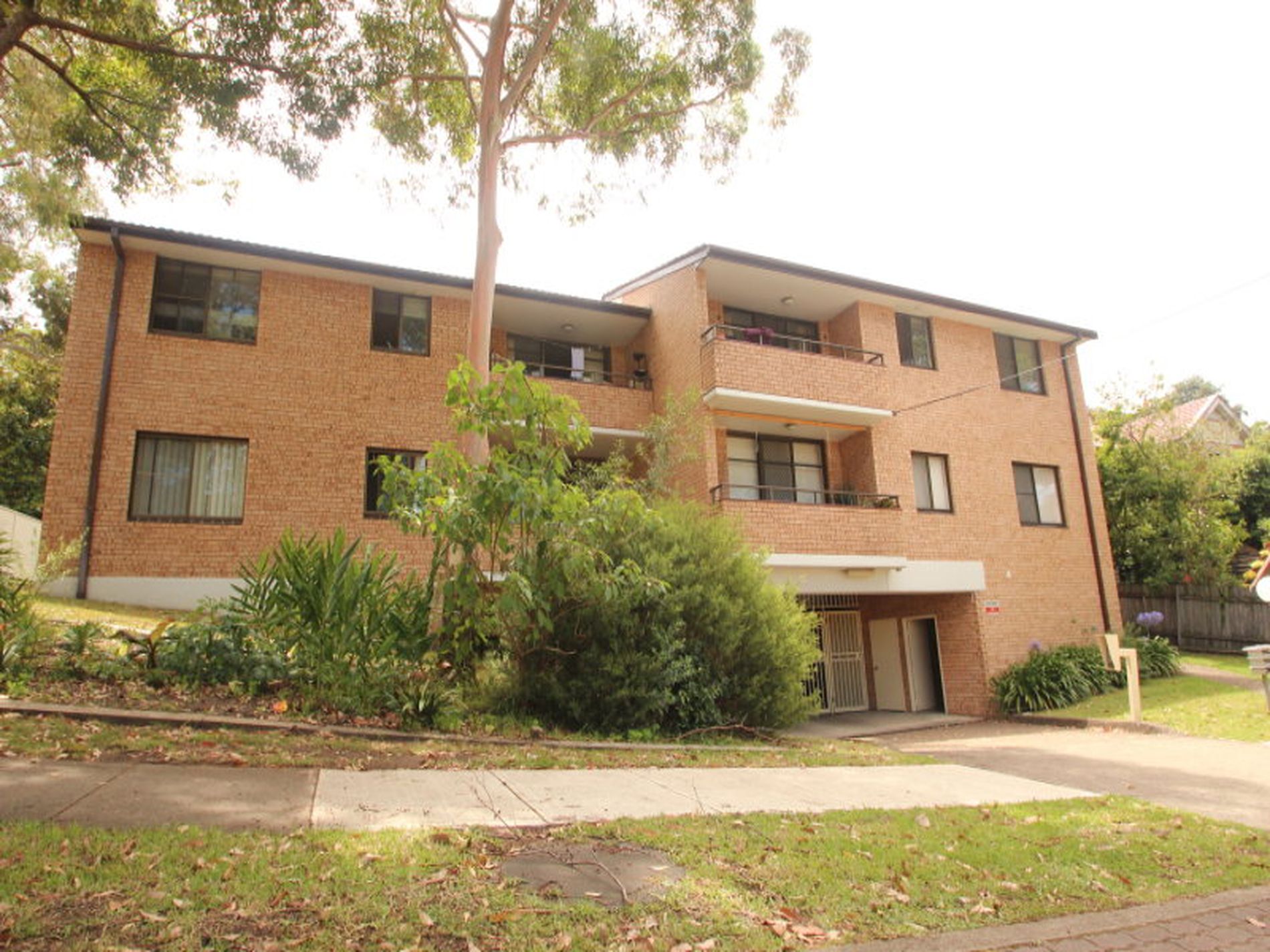 7 / 4 Alma Street, Hurstville