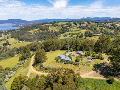 100 Jacksons Road, Franklin