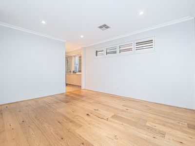 18 Plavin Street, Piara Waters