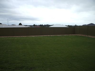 11 Hilltop Avenue, Mount Gambier