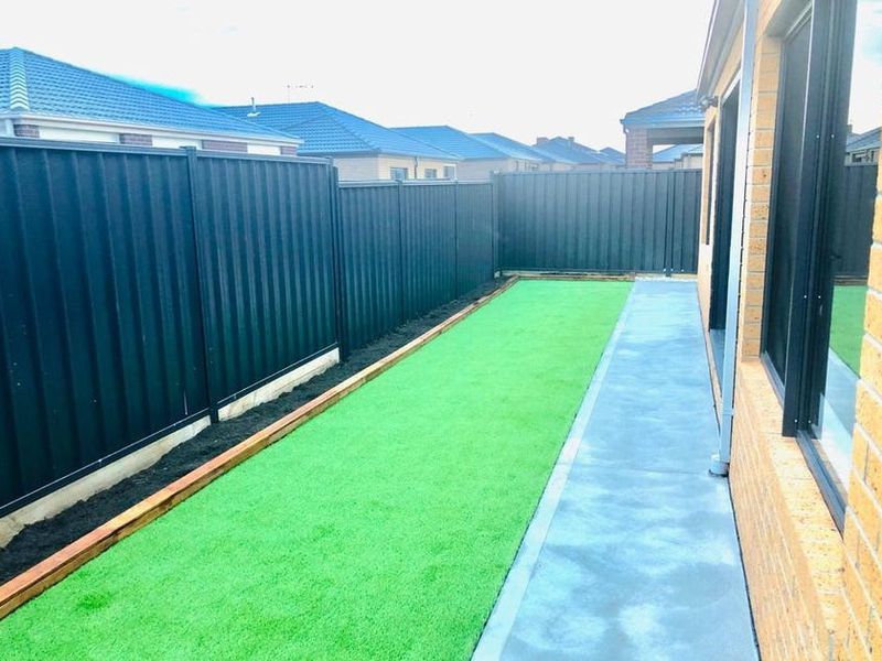 15 Emblem Street, Tarneit