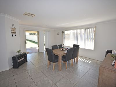 63 Champagne Drive, Dubbo