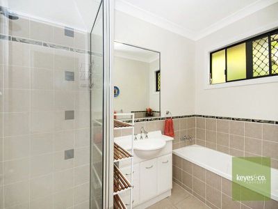 13 Fuji Court, Mount Louisa