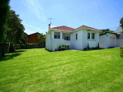 62 Gipps Street, North Wollongong
