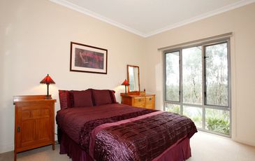 2 Brennan Avenue, Beaconsfield Upper