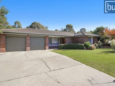 11 Doongan Pl, West Albury
