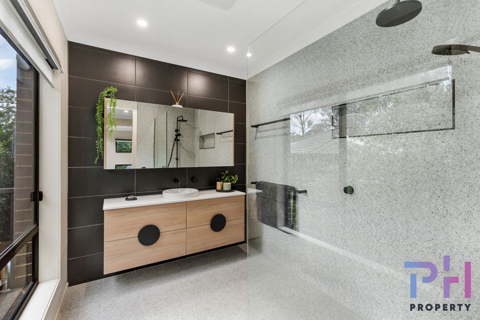 3 Harley Street, Strathdale