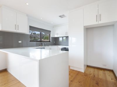 3 Kara Road, Seaview Downs