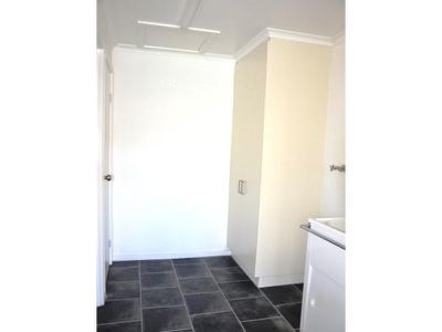 107 Lakeside Avenue , Mount Beauty