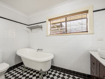 322 Macquarie Street, Dubbo