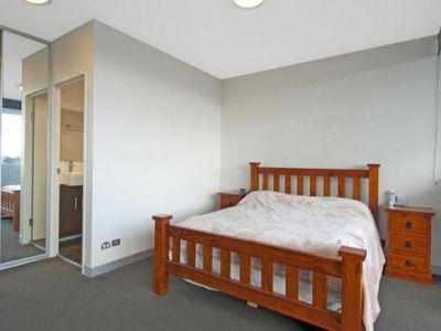 602 / 68 McEvoy Street, Alexandria
