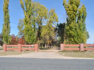 806 Ralvona Lane, Holbrook
