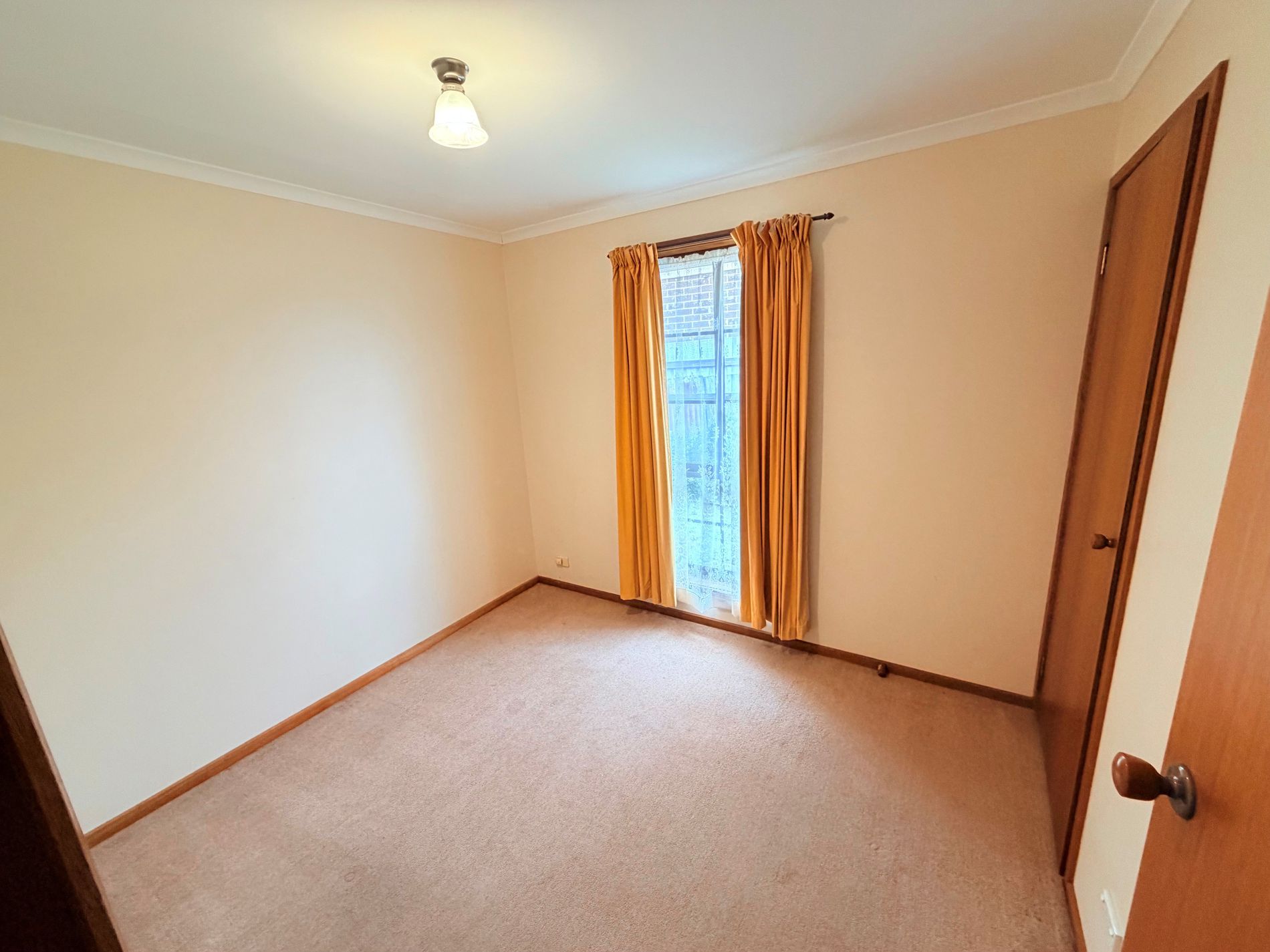 4 / 18 Market Road, Werribee