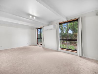 77 Tamarind Crescent, Werribee