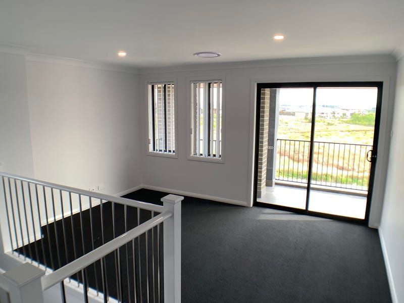 13 Water Gum Road, Gregory Hills