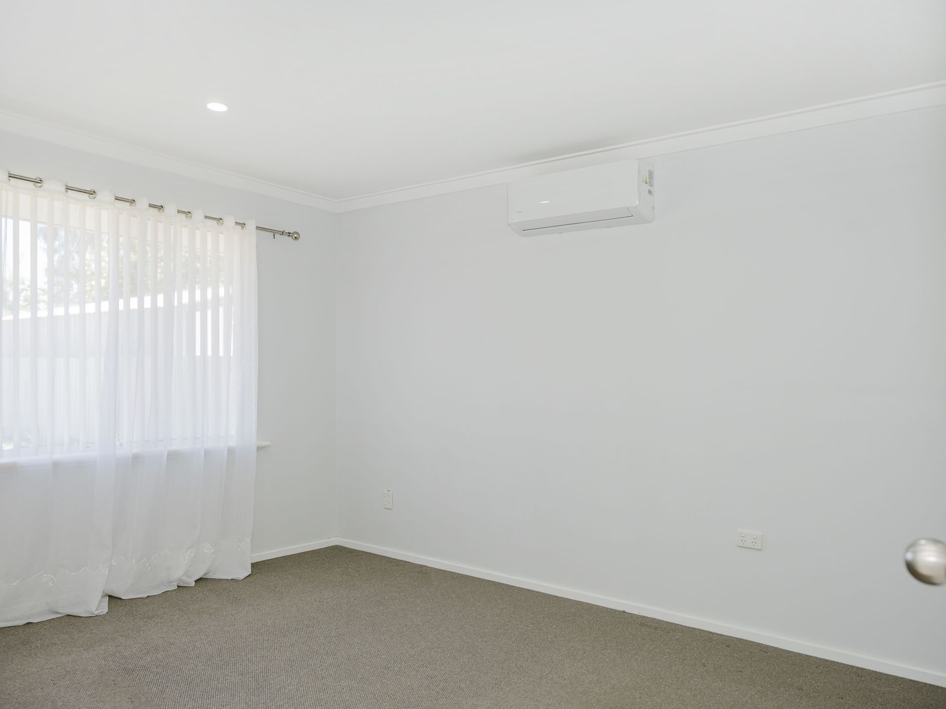 6 Lancier Place, Rockingham