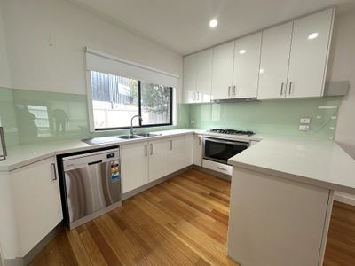 3 / 18 Josephine Street, Oak Park