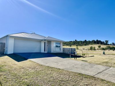 17 Hardy Drive, Laidley North